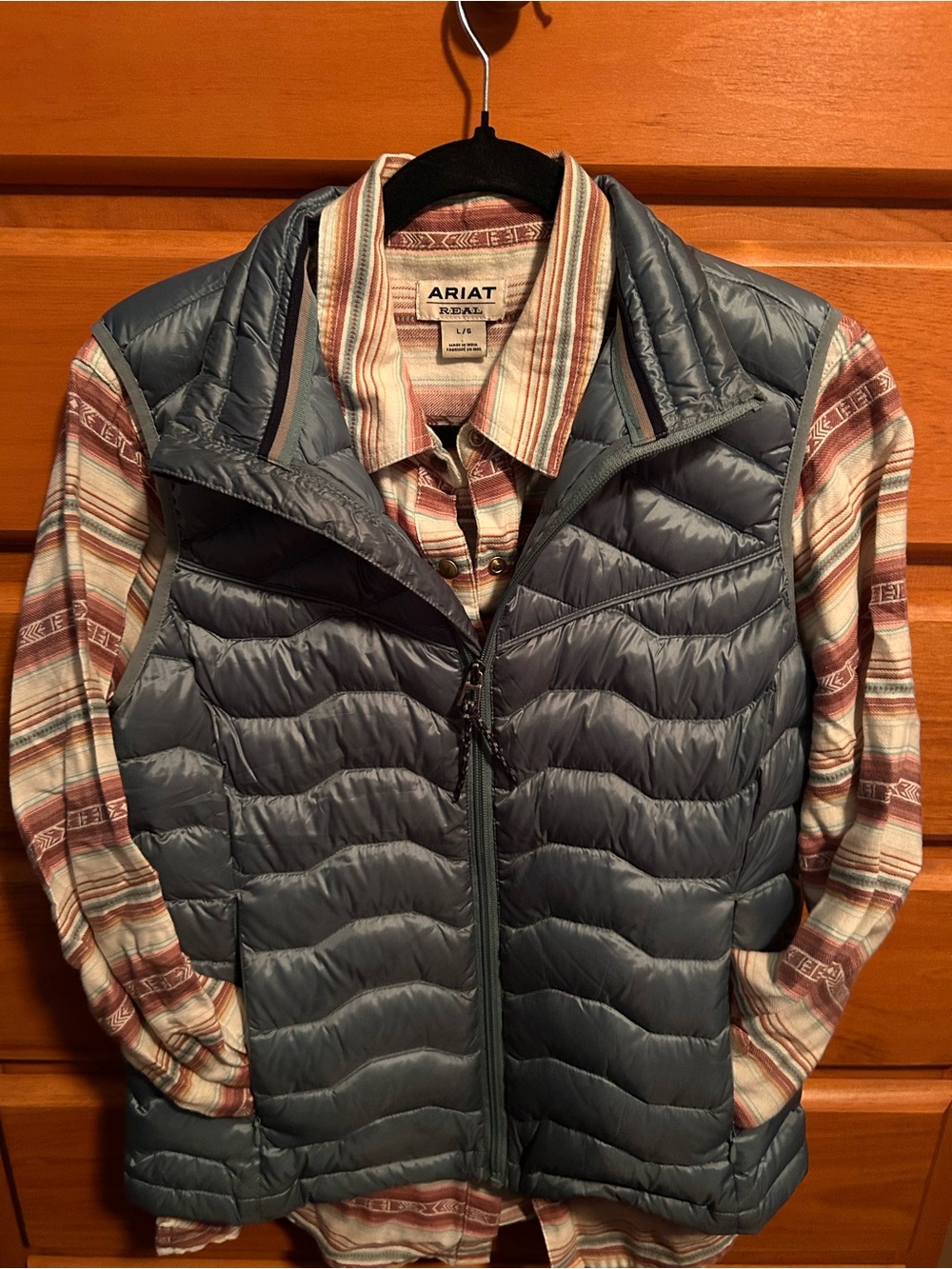 Women’s Ariat Teal Vest Medium